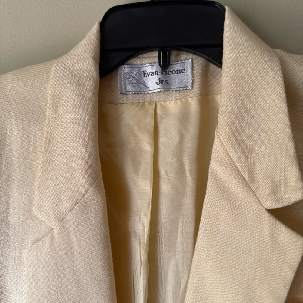 Evan Picone Women's Cream Blazer